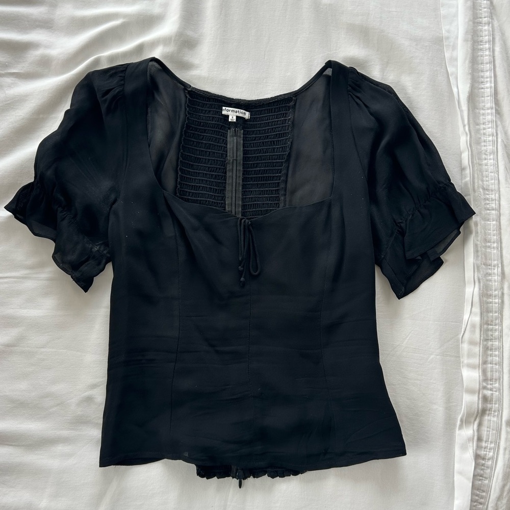 Reformation black sweetheart, short sleeve top